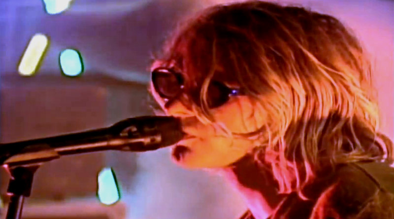 Nirvana performed an unique version of “Smells Like Teen Spirit” on the British TV show Top Of The Pops on this day in 1991