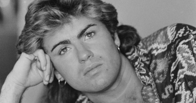 “Careless Whisper”, the debut solo single of George Michael climbs the charts in 1984